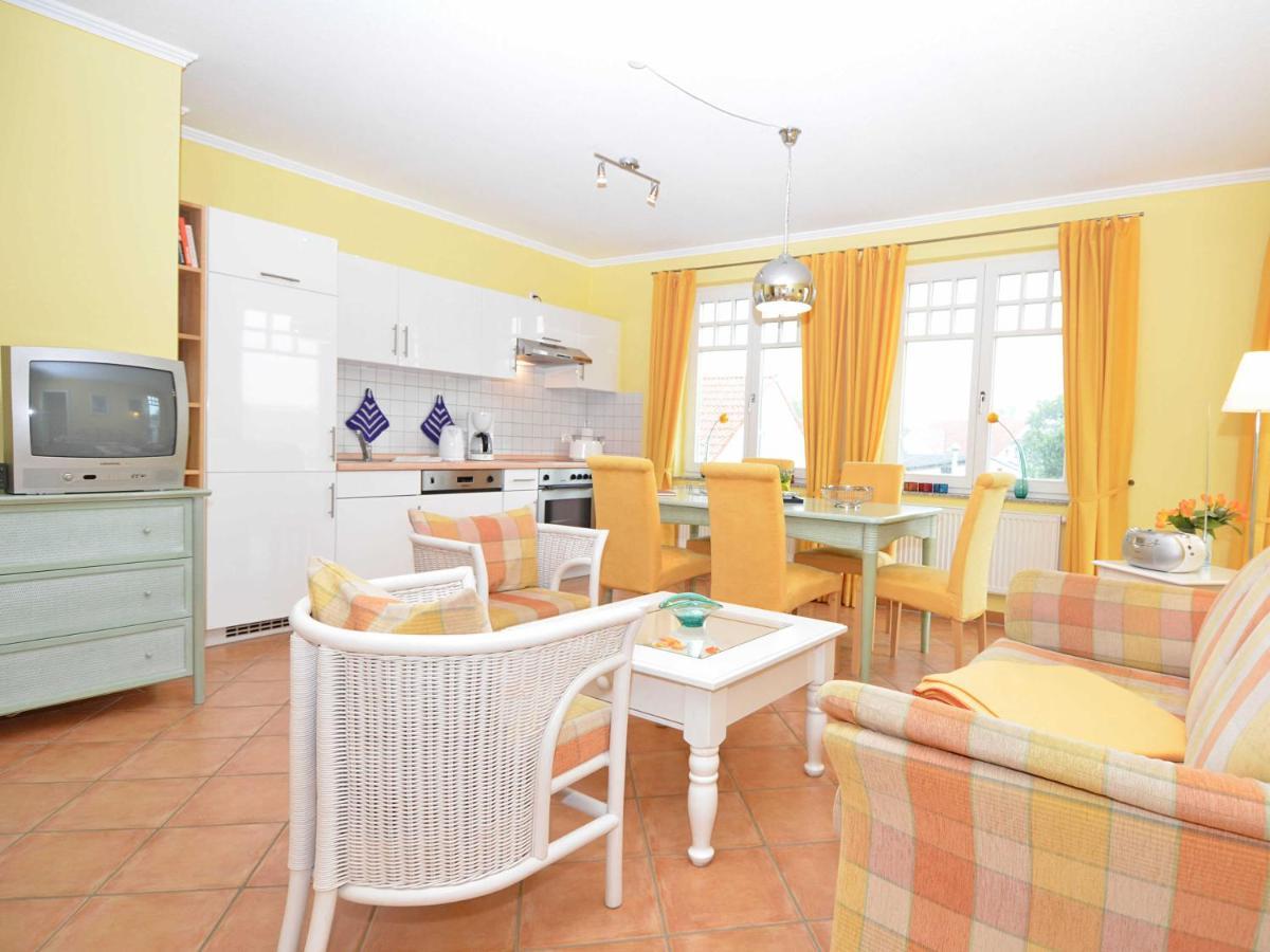 "Villa Laetitia" - Wg 15 - Zentral, Strandnah, 2 Balkone Binz Exterior foto